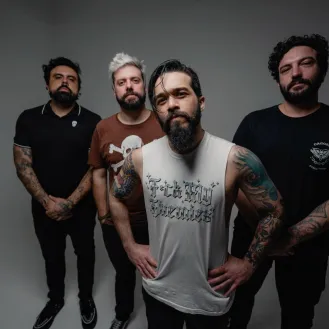 Backdrop Falls lanza el sencillo y videoclip “Choose to Fight”